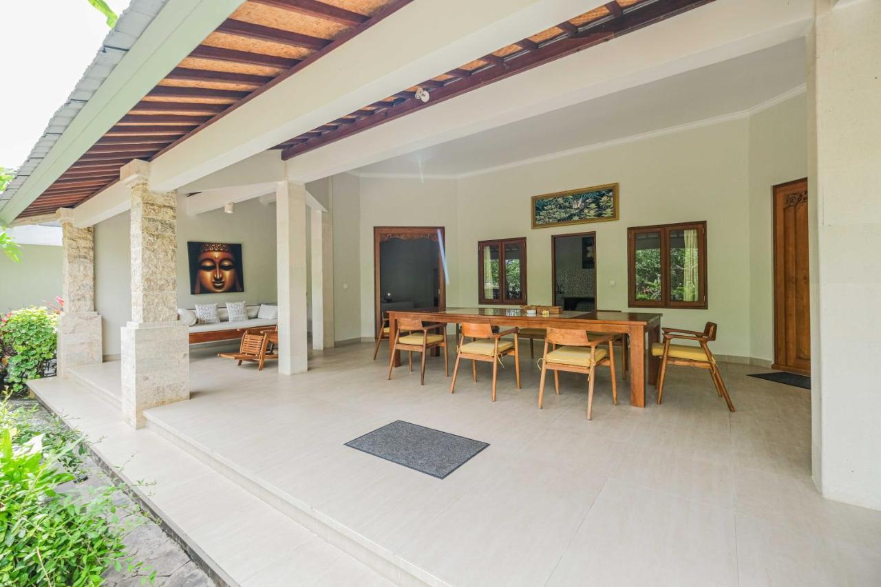 Poinciana Resort Tejakula Exterior photo